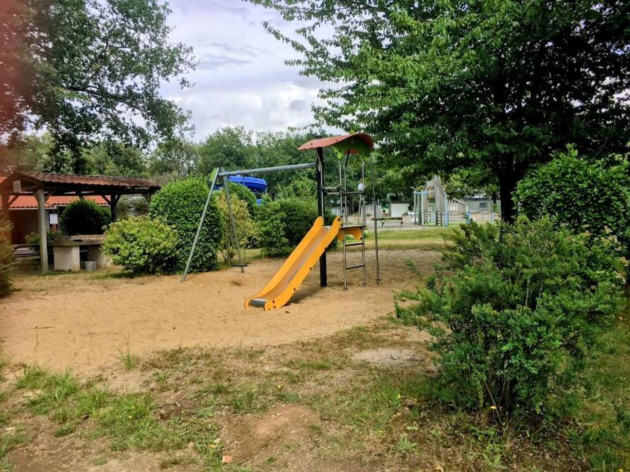 Camping Mobilhome Cosy Aulywan La Boissiere-de-Montaigu